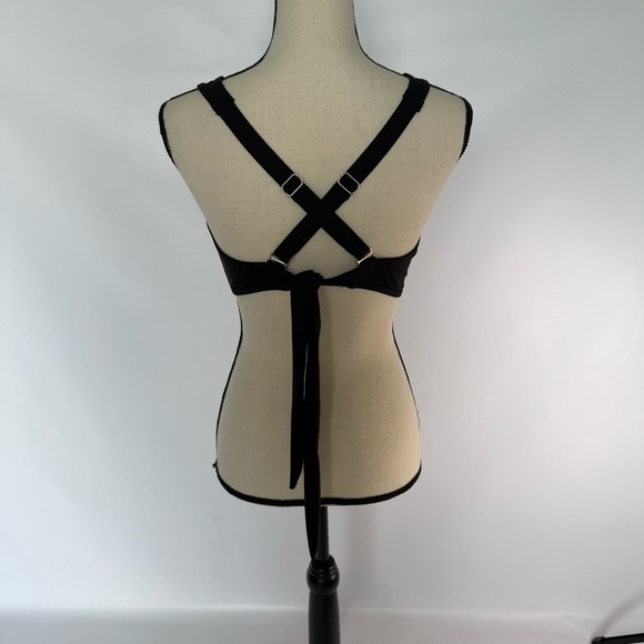 Time and Tru Black Halter swim top size large removable bra cups - Picture 3 of 7